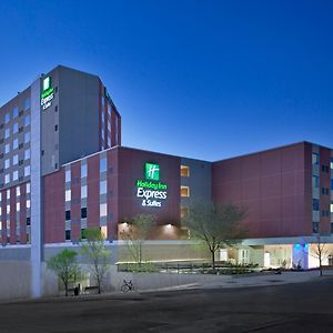 Holiday Inn Express Hotel & Suites Austin Downtown - University By Ihg